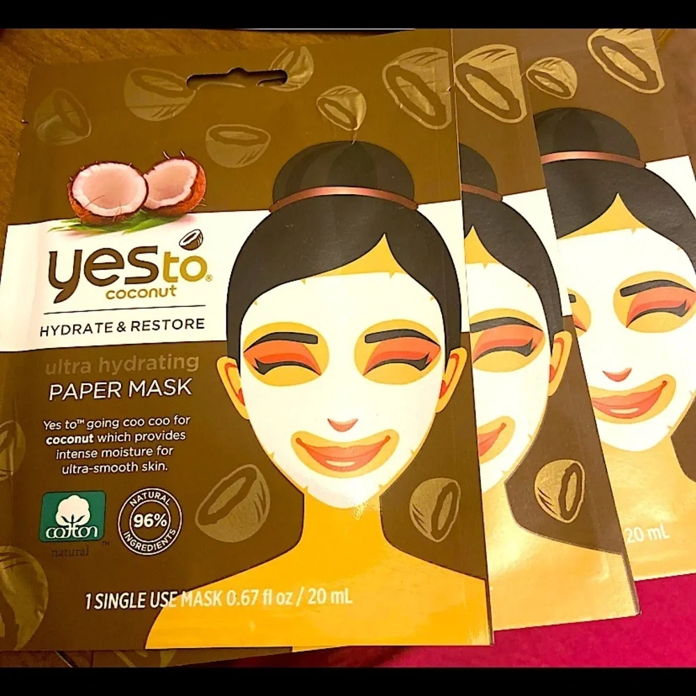 Yes To Coconut Hydrate and Restore Energizing Super Paper Face Mask 3 PACK - Picture 1 of 2